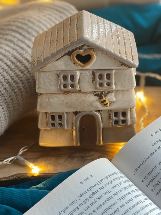 Beehive Cream Tealight Holder