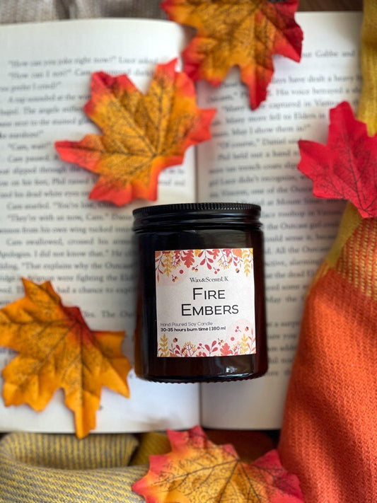 Our 5 Favourite Autumn Candle Scents