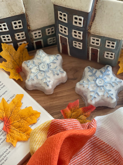 White Glittery Snowflake Bath Bomb