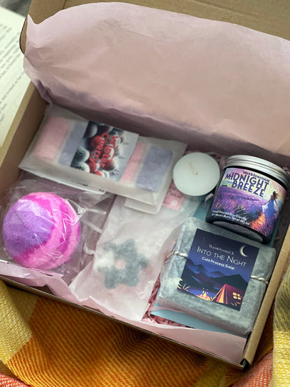 Under Frost-kissed Skies Gift Box